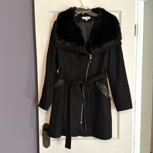 Via Spiga black belted wool coat with faux fur collar and faux leather details.